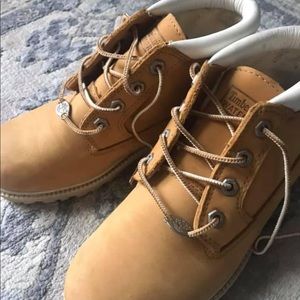 Tan Timberland Booties, size 7 1/2